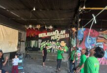 Semarak 17-an Tribun Kidul Meriahkan HUT RI ke 79 Semarak 17-an Tribun Kidul Meriahkan HUT RI ke 79